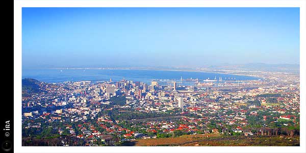 KERUCOV .ro - Intreaga lume vazuta in zbor - Cape Town, Africa de Sud, in cautarea apusului pe Muntele Table - Ira - destinatii de vacanta