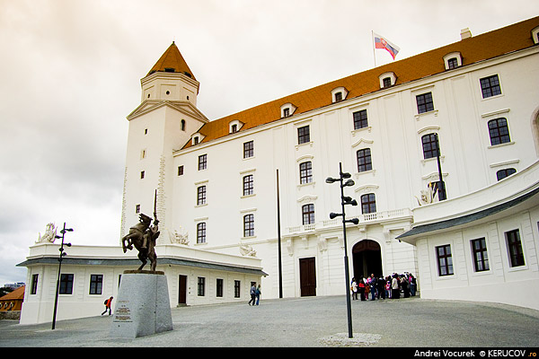 Fotografia: Castelul Bratislava / , KERUCOV .ro © 1997 - 2022 || Andrei Vocurek