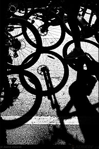 KERUCOV .ro - Fotografie si Webdesign - Incepe pe doua roti, continua revolutia biciclistilor de Andrei Vocurek