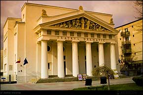 KERUCOV .ro - Fotografie si Webdesign - Orasul Galati, puncte de istorie pe malul Dunarii