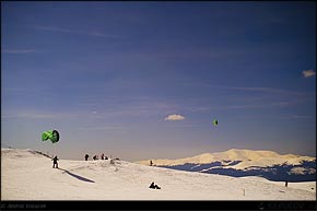 KERUCOV .ro - Fotografie si Webdesign - Prin Muntii Bucegi, prin zapada colorata de martie