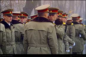 KERUCOV .ro - Fotografie si Jurnale de Calatorie - 1 Decembrie, parada de Ziua Nationala a Romaniei