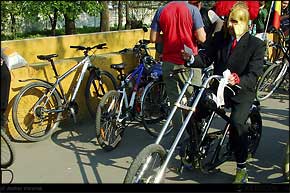 KERUCOV .ro - Fotografie si Jurnale de Calatorie - BikeWalk Editia I - Pentru ca suntem multi!