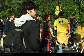 KERUCOV .ro - Fotografie si Jurnale de Calatorie - BikeWalk Editia I - Pentru ca suntem multi!