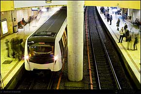KERUCOV .ro - Fotografie si Jurnale de Calatorie - Excursie foto cu Orasul.ro: Metroul Bucuresti