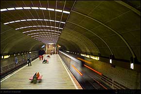 KERUCOV .ro - Fotografie si Jurnale de Calatorie - Excursie foto cu Orasul.ro: Metroul Bucuresti