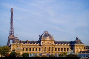 KERUCOV .ro - Fotografie si Jurnale de Calatorie - Excursie in Franta - 1 - Paris: Turnul Eiffel si Sena