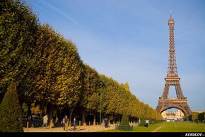 KERUCOV .ro - Fotografie si Jurnale de Calatorie - Excursie in Franta - 1 - Paris: Turnul Eiffel si Sena