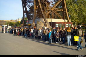 KERUCOV .ro - Fotografie si Jurnale de Calatorie - Excursie in Franta - 1 - Paris: Turnul Eiffel si Sena
