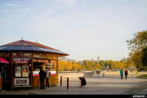 KERUCOV .ro - Fotografie si Jurnale de Calatorie - Excursie in Franta - 1 - Paris: Turnul Eiffel si Sena