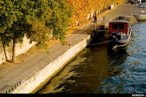 KERUCOV .ro - Fotografie si Jurnale de Calatorie - Excursie in Franta - 1 - Paris: Turnul Eiffel si Sena
