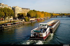 KERUCOV .ro - Fotografie si Jurnale de Calatorie - Excursie in Franta - 1 - Paris: Turnul Eiffel si Sena