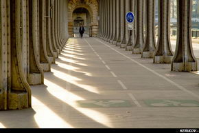 KERUCOV .ro - Fotografie si Jurnale de Calatorie - Excursie in Franta - 1 - Paris: Turnul Eiffel si Sena