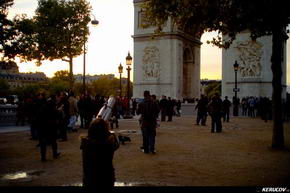 KERUCOV .ro - Fotografie si Jurnale de Calatorie - Excursie in Franta - 2 - Paris: La Defense, Champs Elysees