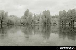 KERUCOV .ro - Fotografie si Jurnale de Calatorie - Experiment in infrarosu prin orasul Bucuresti