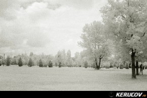 KERUCOV .ro - Fotografie si Jurnale de Calatorie - Experiment in infrarosu prin orasul Bucuresti