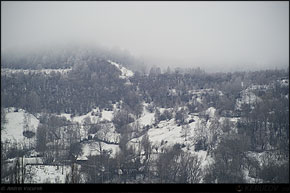 KERUCOV .ro - Fotografie si Jurnale de Calatorie - Straja in Muntii Valcan, zapada in culori si schi - 1