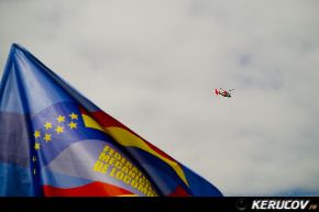 KERUCOV .ro - Fotografie si Jurnale de Calatorie - In Piata Victoriei, marele miting din 19 mai 2010