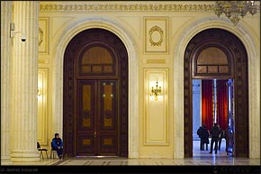 KERUCOV .ro - Fotografie si Jurnale de Calatorie - Ziua portilor deschise la Palatul Parlamentului