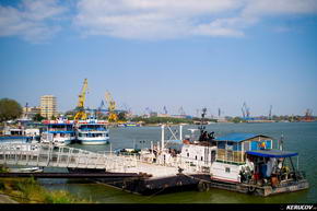 KERUCOV .ro - Fotografie si Jurnale de Calatorie - In Delta Dunarii - 2 - Cu vaporul din Tulcea la Sulina de Andrei Vocurek