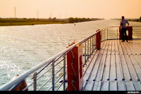 KERUCOV .ro - Fotografie si Jurnale de Calatorie - In Delta Dunarii - 2 - Cu vaporul din Tulcea la Sulina de Andrei Vocurek