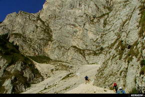 KERUCOV .ro - Fotografie si Jurnale de Calatorie - In Masivul Piatra Craiului 1: La Marele Grohotis de Andrei Vocurek