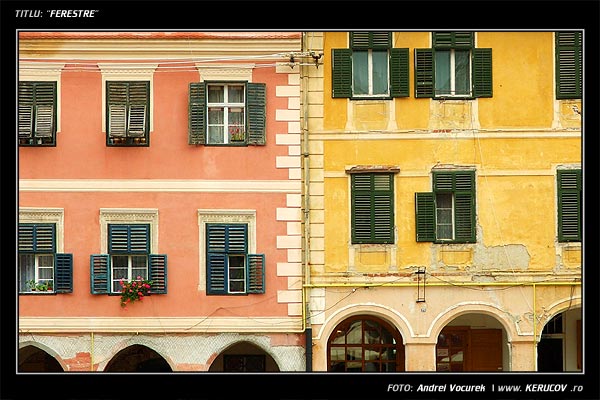 Fotografia Ferestre / , album Orasul Sibiu - Printre picaturi / Sibiu Town - Among Sprinklings, Sibiu / Hermannstadt, Romania / Roumanie, KERUCOV .ro © 1997 - 2025 || Andrei Vocurek