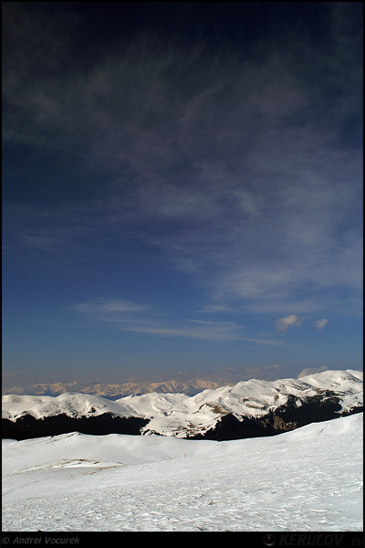 Fotografia: Asupra / Above, KERUCOV .ro © 1997 - 2025 || Andrei Vocurek