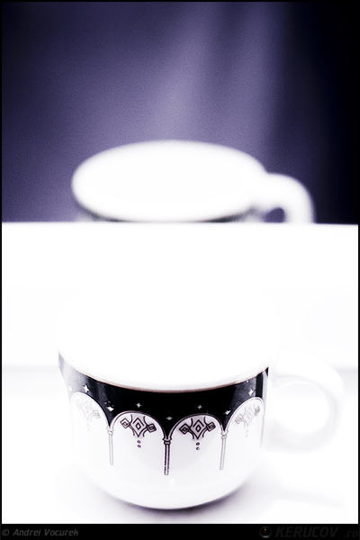 Fotografia: Cafeaua de noapte / Night Coffee, KERUCOV .ro © 1997 - 2025 || Andrei Vocurek