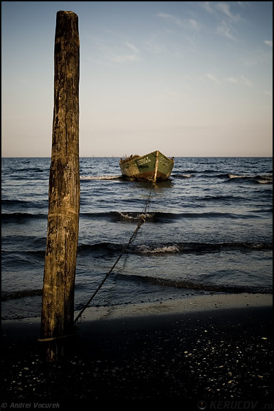 Fotografia Sfarsit de zi / End Of Day, album Imagini la malul Marii Negre / Pictures On The Black Sea Seaside, Navodari, Romania / Roumanie, KERUCOV .ro © 1997 - 2022 || Andrei Vocurek