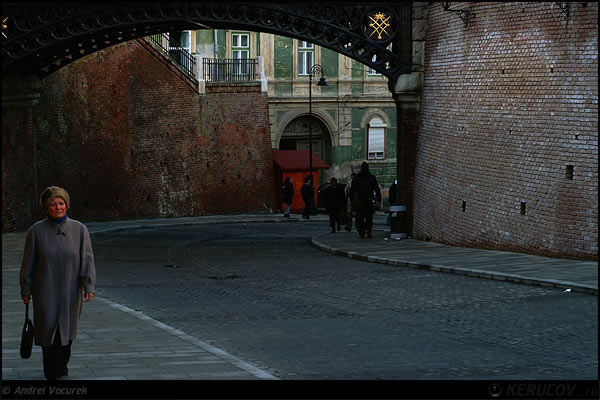 Fotografia: Sub Podul Minciunilor / Under The Liar's Bridge, KERUCOV .ro © 1997 - 2024 || Andrei Vocurek