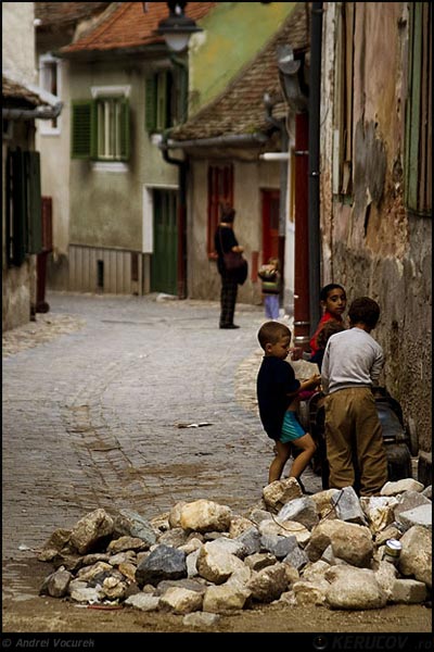 Fotografia: Jocuri grele / Heavy Games, KERUCOV .ro © 1997 - 2025 || Andrei Vocurek
