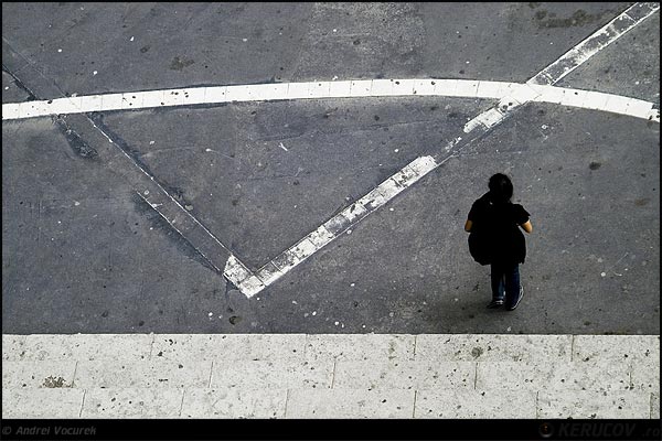 Fotografia Pas Qvasi Metric / Quasimetric Step, album Orasul oarecare - Puncte peste asfalt / Some City - Spots on the Asphalt, Barcelona, Spania / Spain / Espana, KERUCOV .ro © 1997 - 2022 || Andrei Vocurek
