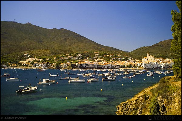 Fotografia Un oras mediteranean / One Mediterranean Town, album Spania, vazuta ca o destinatie turistica / Spain, Seen As A Travel Destination, Cadaques, Spania / Spain / Espana, KERUCOV .ro © 1997 - 2022 || Andrei Vocurek