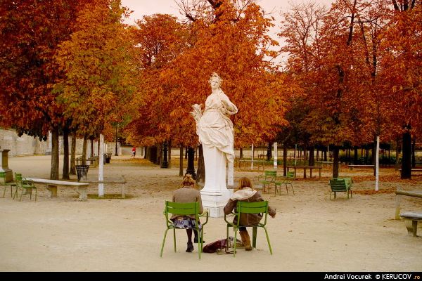 Fotografia Ora de desen / Drawing Time, album Paris, aici si acolo / Paris, Here And There, Paris, Franta / France, KERUCOV .ro © 1997 - 2022 || Andrei Vocurek