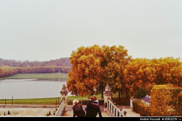 Fotografia Doi / Two, album Palatul si Gradinile de la Versailles / The Palace And Gardens Of Versailles, Versailles, Franta / France, KERUCOV .ro © 1997 - 2025 || Andrei Vocurek