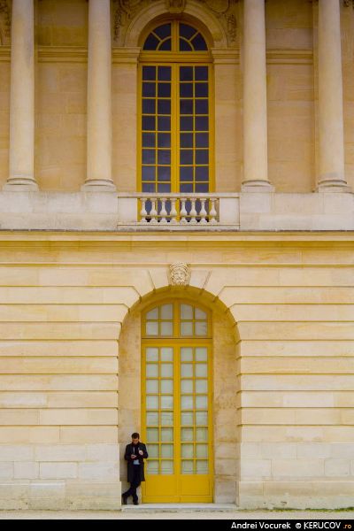 Fotografia Mesaj nou / New Message, album Palatul si Gradinile de la Versailles / The Palace And Gardens Of Versailles, Versailles, Franta / France, KERUCOV .ro © 1997 - 2024 || Andrei Vocurek