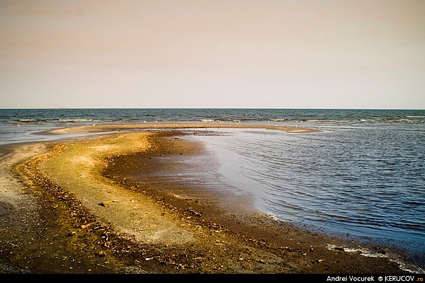 Fotografia La malul Marii Negre - 1 / On The Black Sea Seaside - 1, album Imagini la malul Marii Negre / Pictures On The Black Sea Seaside, Sulina, Romania / Roumanie, KERUCOV .ro © 1997 - 2025 || Andrei Vocurek