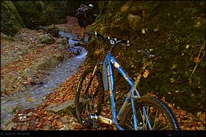 KERUCOV .ro - Fotografie si Jurnale de Calatorie - Traseu MTB Muntii Ciucas: Cheia - Cheile Vaii Stanei - Cabana Ciucas - Cheia de Andrei Vocurek