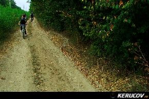 KERUCOV .ro - Fotografie si Jurnale de calatorie - Traseu MTB Bucuresti - Cernica - Padurea Cernica (Cube Days V) de Andrei Vocurek