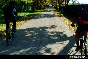 KERUCOV .ro - Fotografie si Jurnale de calatorie - Traseu MTB Caldarusani - Padurea Caldarusani - Manastirea Caldarusani de Andrei Vocurek