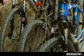 KERUCOV .ro - Fotografie si Webdesign - Traseu MTB Valea Doftanei - Valea Prahovei: Paltinu - Secaria - Comarnic - Breaza - Campina de Andrei Vocurek