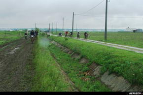 KERUCOV .ro - Fotografie si Jurnale de Calatorie - Traseu MTB Prima Evadare 2011: In Regatul Noroiului (concurs MTB) de Andrei Vocurek