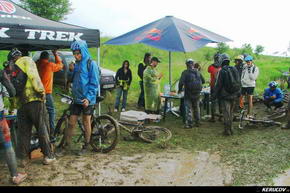 KERUCOV .ro - Fotografie si Jurnale de Calatorie - Traseu MTB Prima Evadare 2011: In Regatul Noroiului (concurs MTB) de Andrei Vocurek