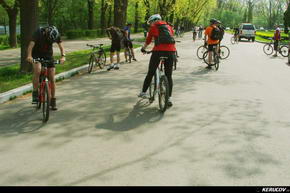 KERUCOV .ro - Fotografie si Jurnale de Calatorie - Traseu MTB Padurea Baneasa - Palatul Ghica (Prima Evadare) de Andrei Vocurek