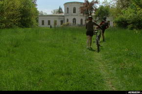 KERUCOV .ro - Fotografie si Jurnale de Calatorie - Traseu MTB Padurea Baneasa - Palatul Ghica (Prima Evadare) de Andrei Vocurek