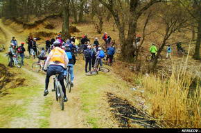 KERUCOV .ro - Fotografie si Jurnale de Calatorie - Traseu MTB Bucuresti - Padurea Cernica - Padurea Pustnicu de Andrei Vocurek
