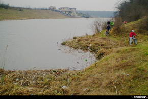 KERUCOV .ro - Fotografie si Jurnale de Calatorie - Traseu MTB Bucuresti - Padurea Cernica - Padurea Pustnicu de Andrei Vocurek