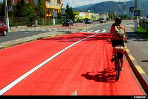 KERUCOV .ro - Fotografie si Jurnale de Calatorie - Traseu MTB Brasov - Rasnov - Bran - Codlea - Brasov (2 zile) de Andrei Vocurek