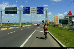 KERUCOV .ro - Fotografie si Jurnale de Calatorie - Traseu MTB Brasov - Rasnov - Bran - Codlea - Brasov (2 zile) de Andrei Vocurek